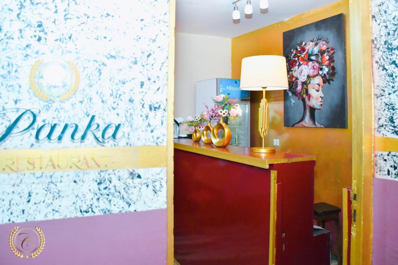 Hotel Restaurant Constellation Tchang Екстериор снимка